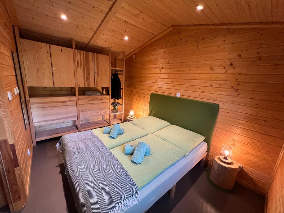 Chalet "Waldhauszeit" Am See Mucke Bagian luar foto